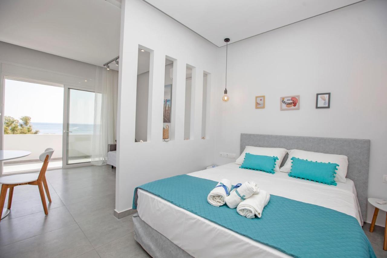 The Azure Blue Apt فاليراكي المظهر الخارجي الصورة